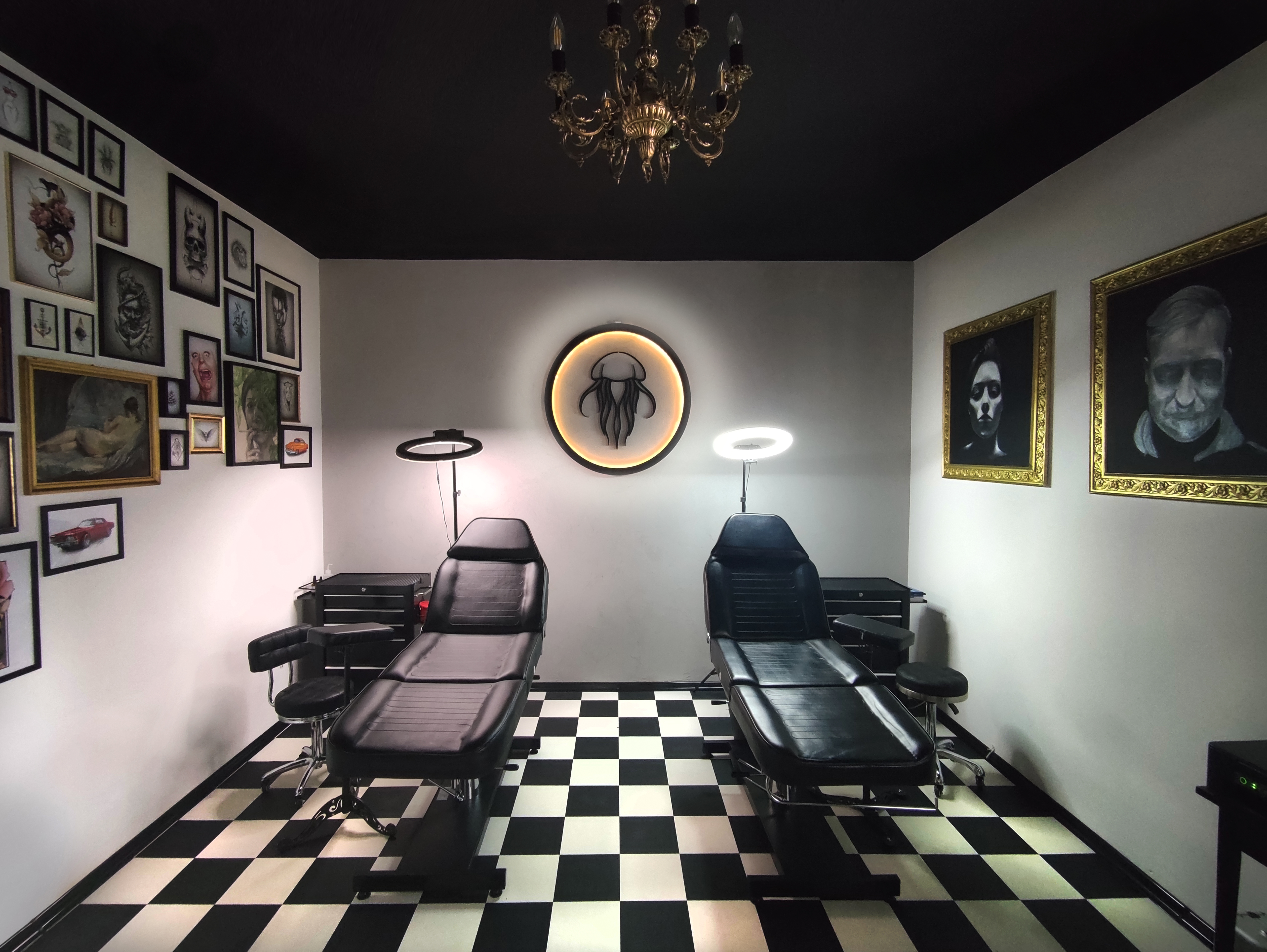 Studio Image